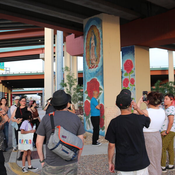Lincoln Park Murals walking tour w/ artist Albert "Tino" Ortega 