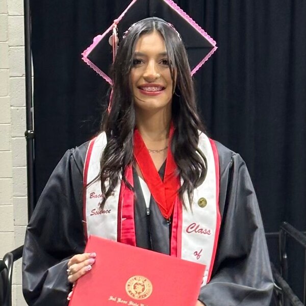 2026 Graduate/2025 Scholarship Recipient