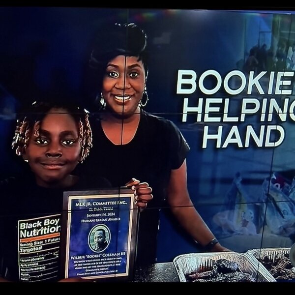 Bookie And Mommy’s Helping Hand 